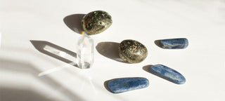 11 manieren voor het reinigen van je stenen en kristallen - DEVA LOVES