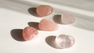  5 rosequartz pebbles