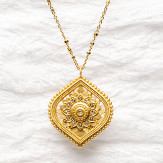 Lotus Necklace | Gold & White Topaz