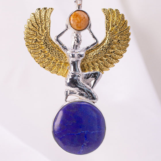 DEVA LOVES Ketting Hanger Ketting Godin Isis - Goud en Lapis Lazuli