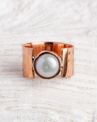 Luxe koperen ring met Parel