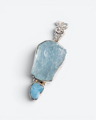 Ruwe aquamarijn hanger met larimar in zilver