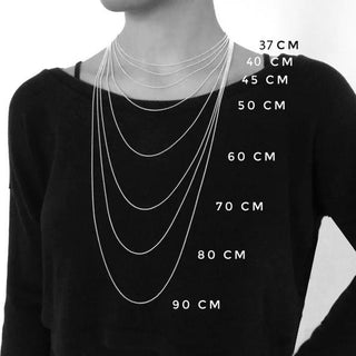 beeld met ketting lengte aanduidingen 